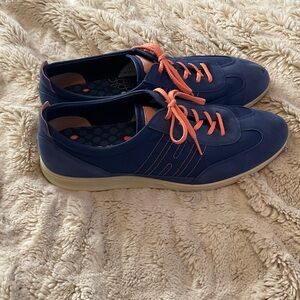 Ecco retro sneakers